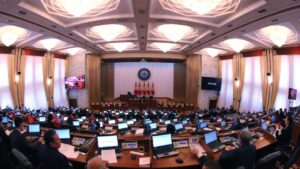 В Кыргызстане назначили президентские выборы на 27 января 2027 года